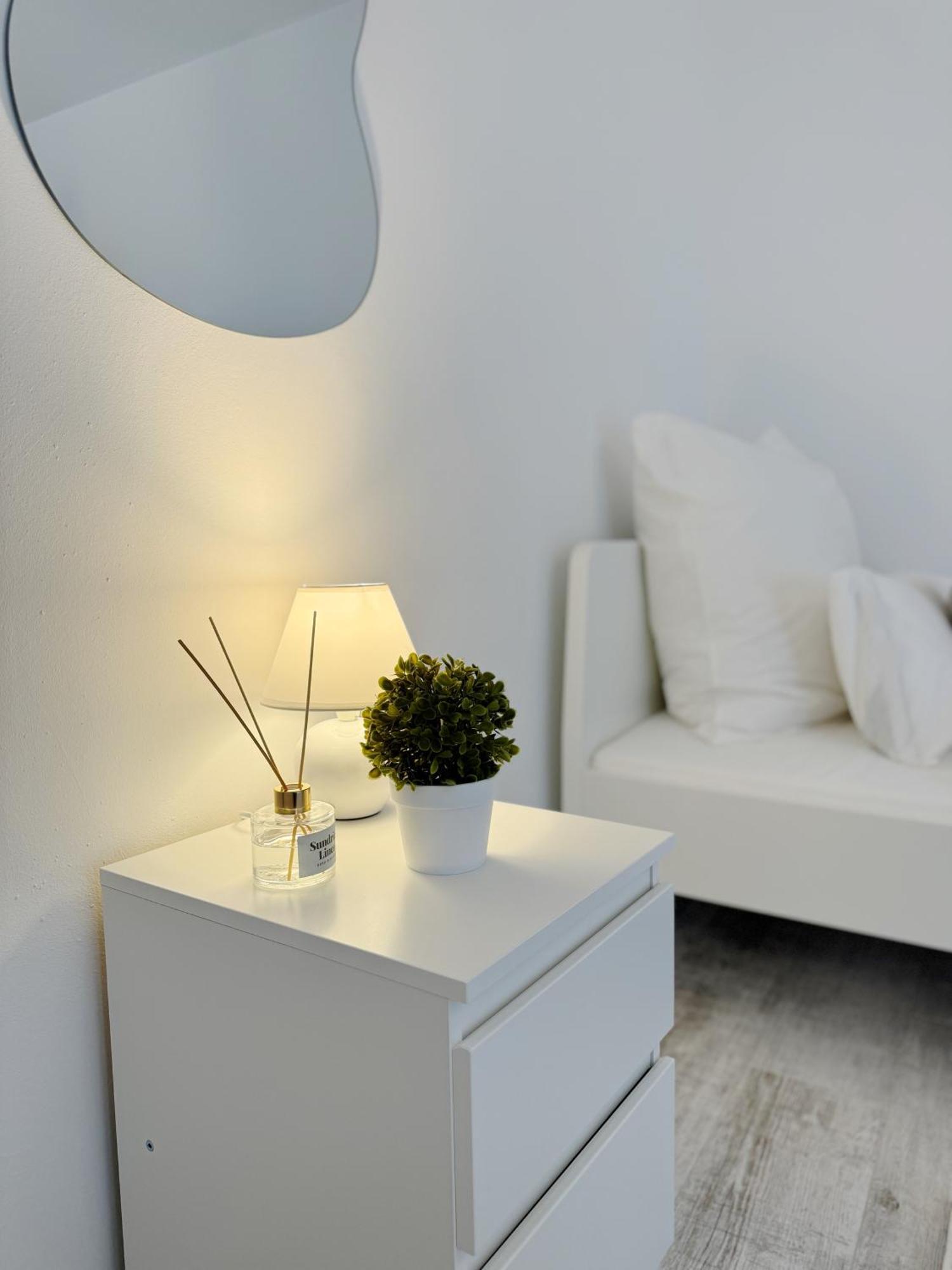 90M2 I Central I Netflix I Wifi I Free Parking I Lia Apartments ฮันโนเวอร์ ภายนอก รูปภาพ