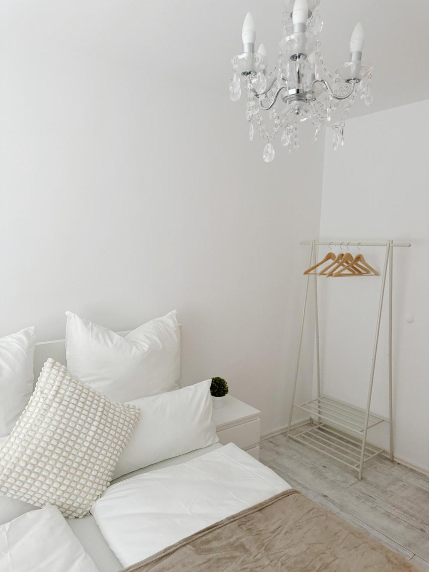 90M2 I Central I Netflix I Wifi I Free Parking I Lia Apartments ฮันโนเวอร์ ภายนอก รูปภาพ